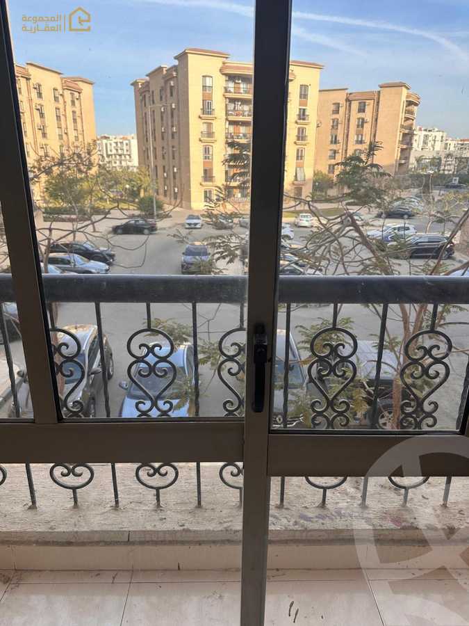 https://aqarmap.com.eg/ar/listing/6547624-for-rent-cairo-new-cairo-lrhb-city-phase-8