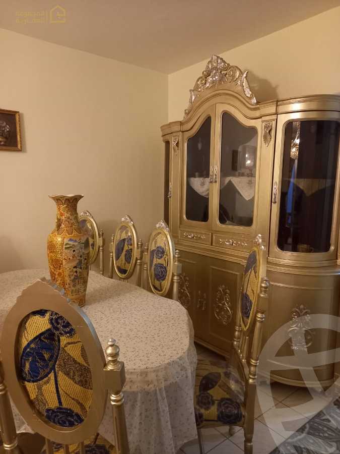 https://aqarmap.com.eg/en/listing/6553634-for-rent-cairo-new-cairo-lrhb-city-phase-2-shr-tl-t-mstfy