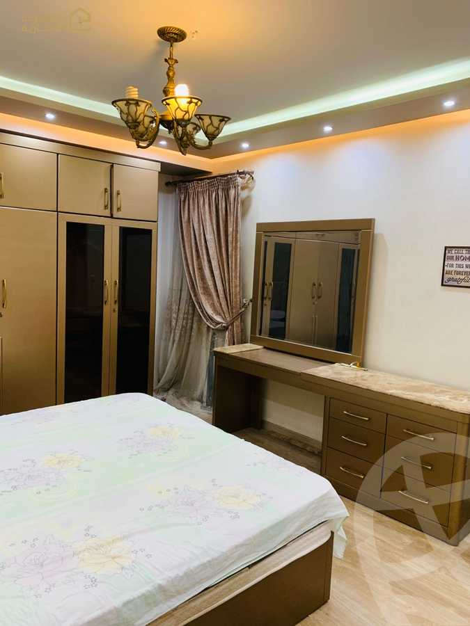 https://aqarmap.com.eg/en/listing/6558607-for-rent-cairo-new-cairo-lrhb-city-phase-8
