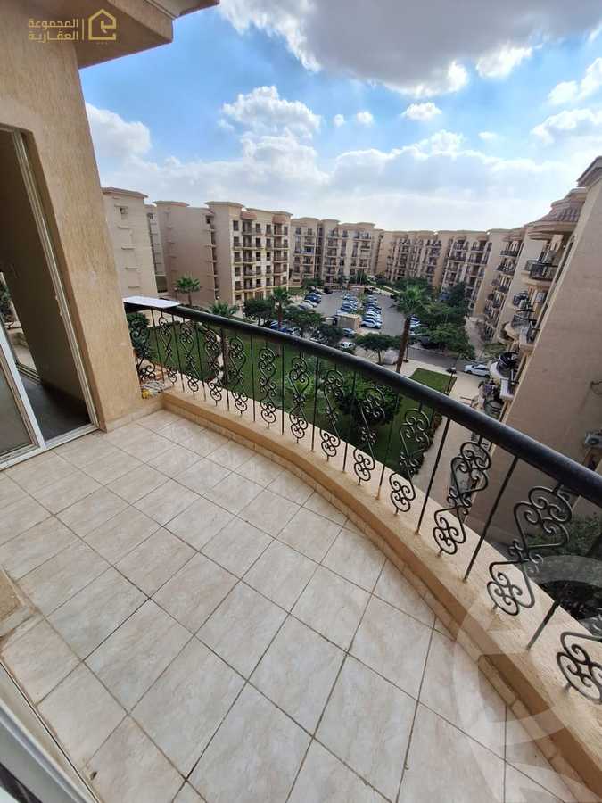 https://aqarmap.com.eg/en/listing/6566925-for-sale-cairo-new-cairo-lrhb-city-mtdd-lrhb-phase-9