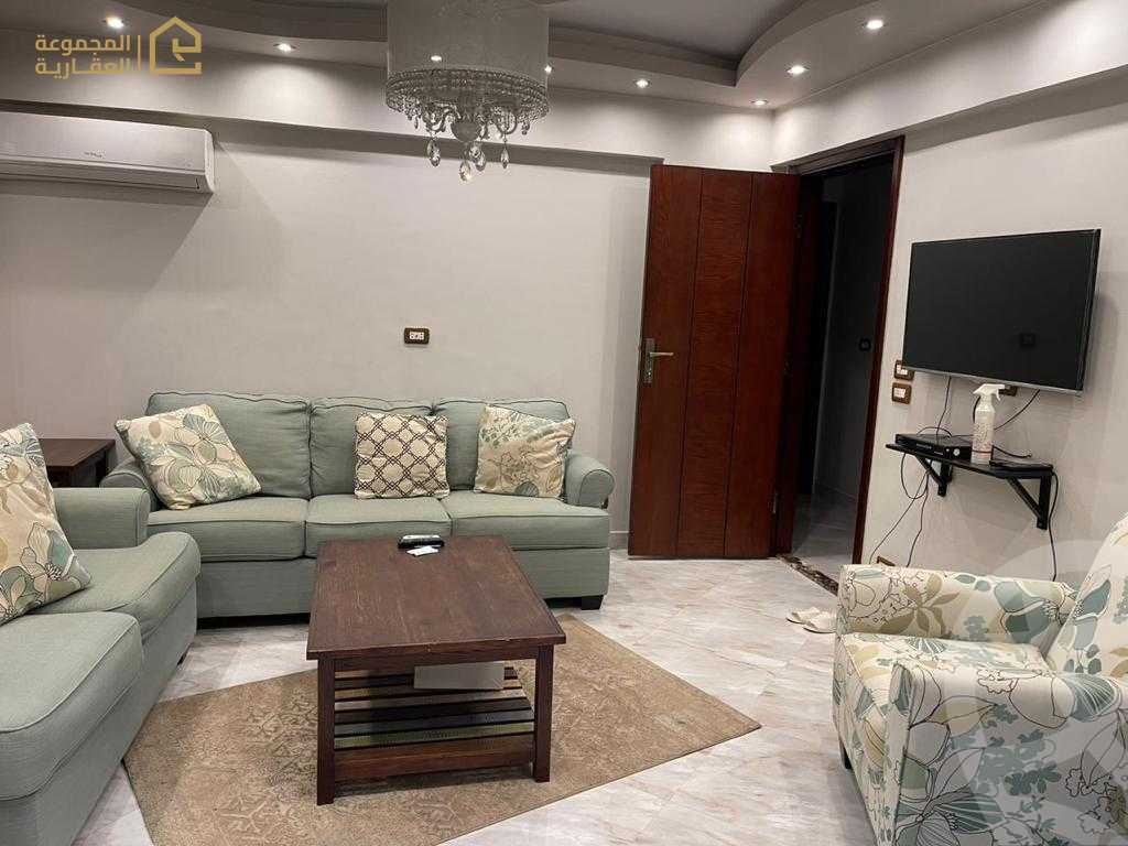 https://aqarmap.com.eg/ar/listing/6567017-for-rent-cairo-new-cairo-lrhb-city-mtdd-lrhb-phase-10-farouk-el-baz-st
