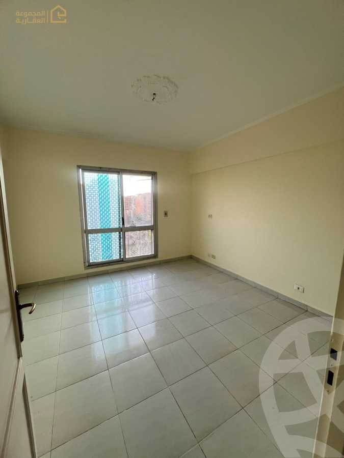 https://aqarmap.com.eg/ar/listing/6567069-for-rent-cairo-new-cairo-lrhb-city-mtdd-lrhb-phase-9