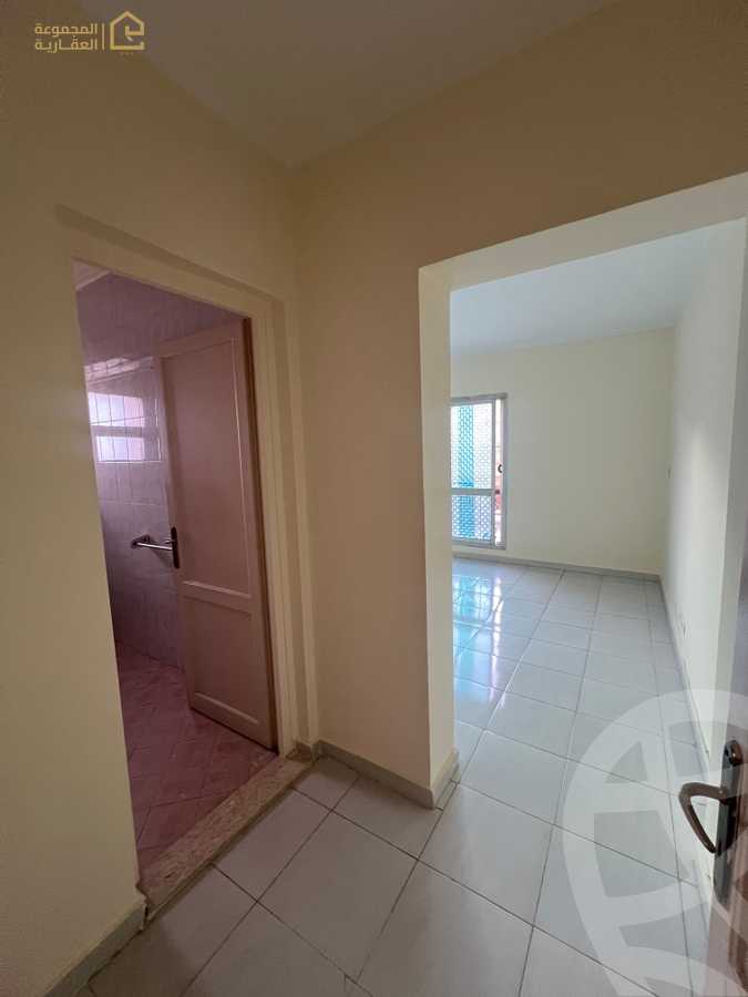 https://aqarmap.com.eg/ar/listing/6567069-for-rent-cairo-new-cairo-lrhb-city-mtdd-lrhb-phase-9