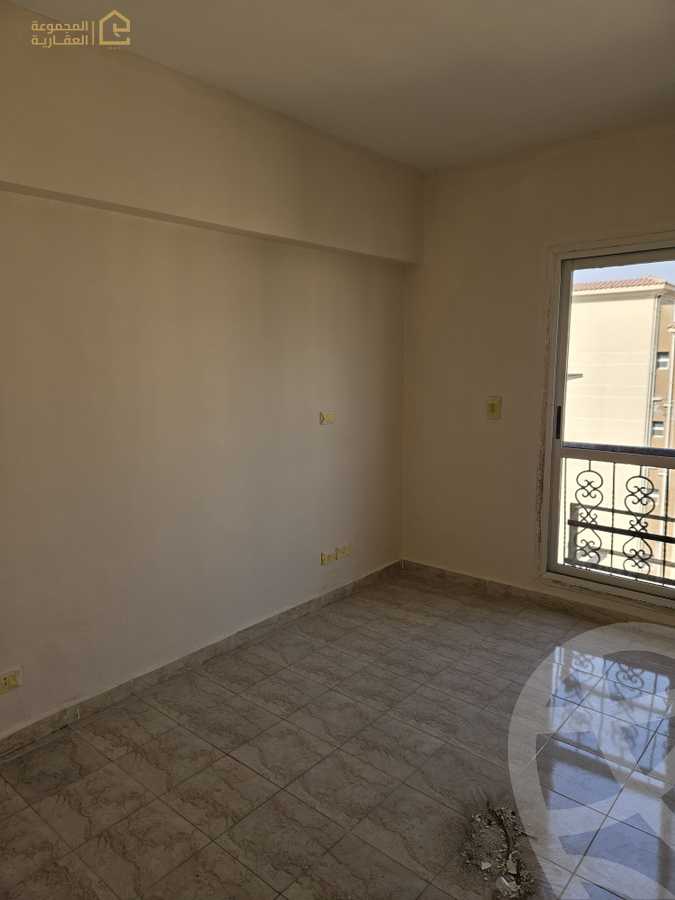 https://aqarmap.com.eg/ar/listing/6584073-for-sale-cairo-new-cairo-lrhb-city-mtdd-lrhb-phase-10-farouk-el-baz-st