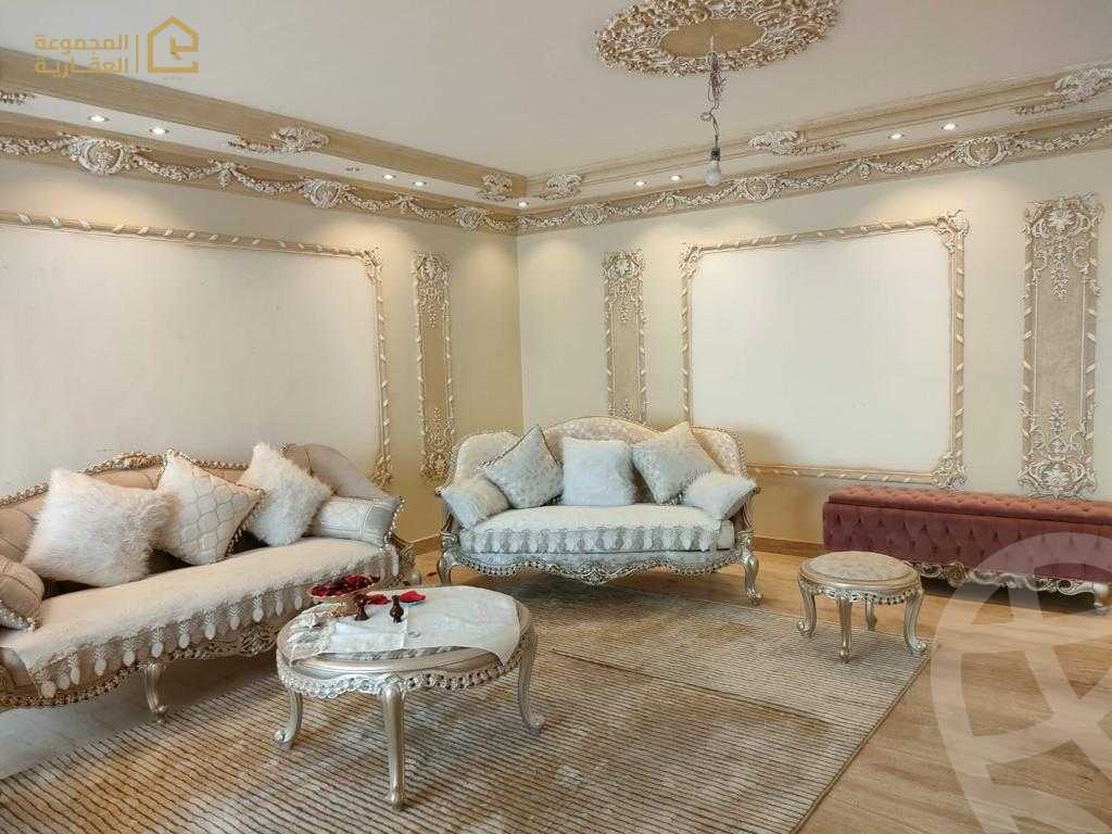 https://aqarmap.com.eg/en/listing/6584353-for-sale-cairo-new-cairo-lrhb-city-phase-4-mohammed-farid-st