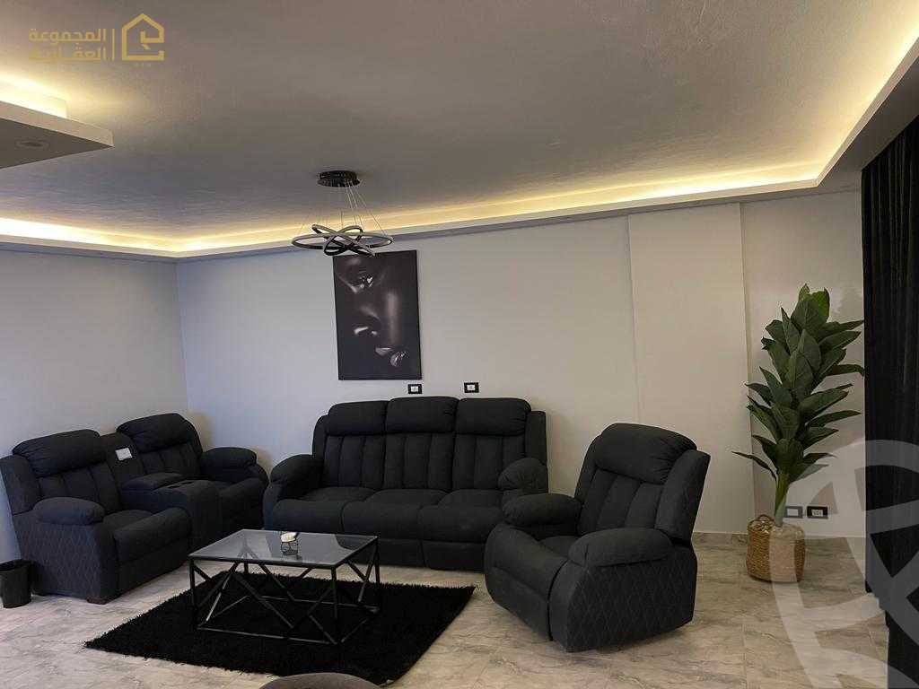 https://aqarmap.com.eg/ar/listing/6590521-for-rent-cairo-new-cairo-lrhb-city-phase-1-ahmed-rami-st