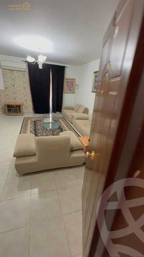 https://aqarmap.com.eg/en/listing/6590597-for-rent-cairo-new-cairo-lrhb-city-phase-4-mohammed-farid-st