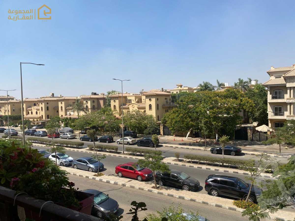 https://aqarmap.com.eg/ar/listing/6630965-for-sale-cairo-new-cairo-lrhb-city-phase-5-talaat-mostafa-st