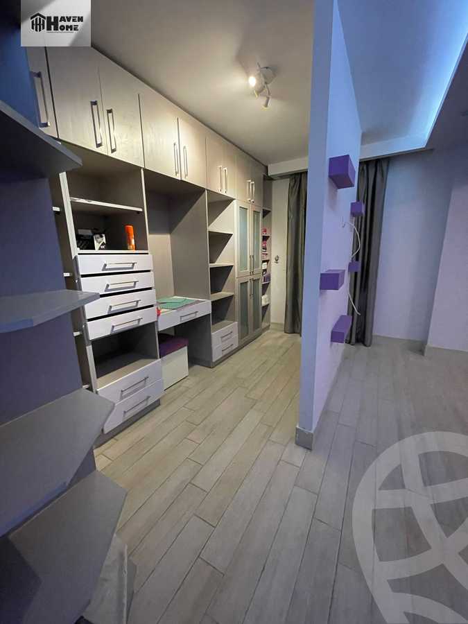 https://aqarmap.com.eg/en/listing/5857824-for-sale-cairo-6th-of-october-hadaeq-october-kmbwnd-fy-hdyq-ktwbr-raya-city