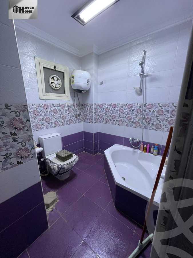 https://aqarmap.com.eg/en/listing/5857824-for-sale-cairo-6th-of-october-hadaeq-october-kmbwnd-fy-hdyq-ktwbr-raya-city