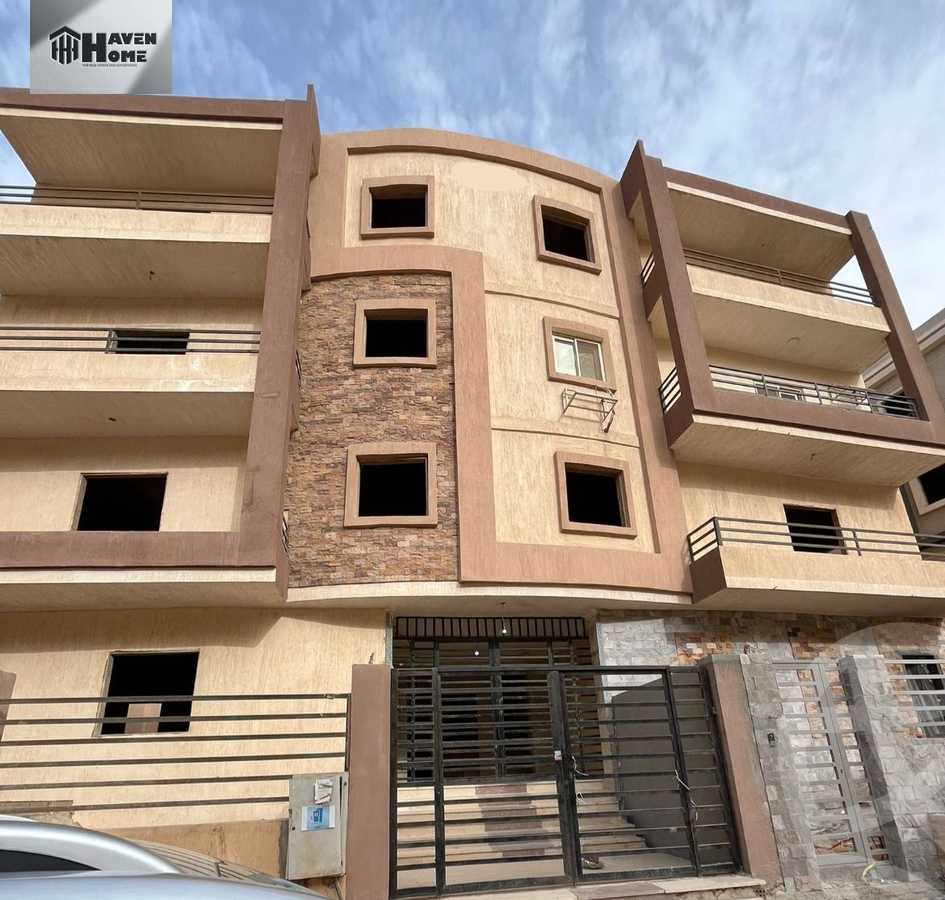 https://aqarmap.com.eg/ar/listing/5954556-for-sale-cairo-6th-of-october-hadaeq-october-lmntq-lsyhy