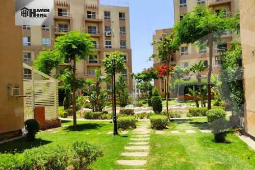 https://aqarmap.com.eg/en/listing/6035193-for-sale-cairo-6th-of-october-hadaeq-october-kmbwnd-fy-hdyq-ktwbr-degla-gardens