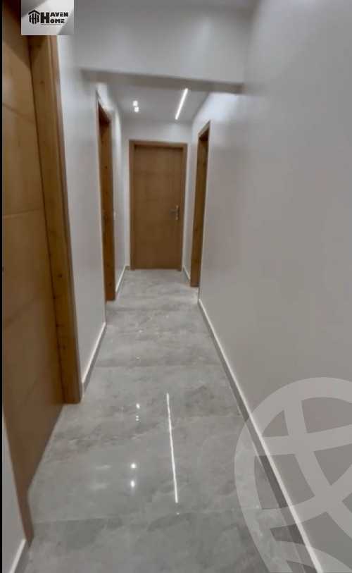 https://aqarmap.com.eg/ar/listing/6260546-for-sale-cairo-6th-of-october-hadaeq-october-kmbwnd-fy-hdyq-ktwbr-kenz