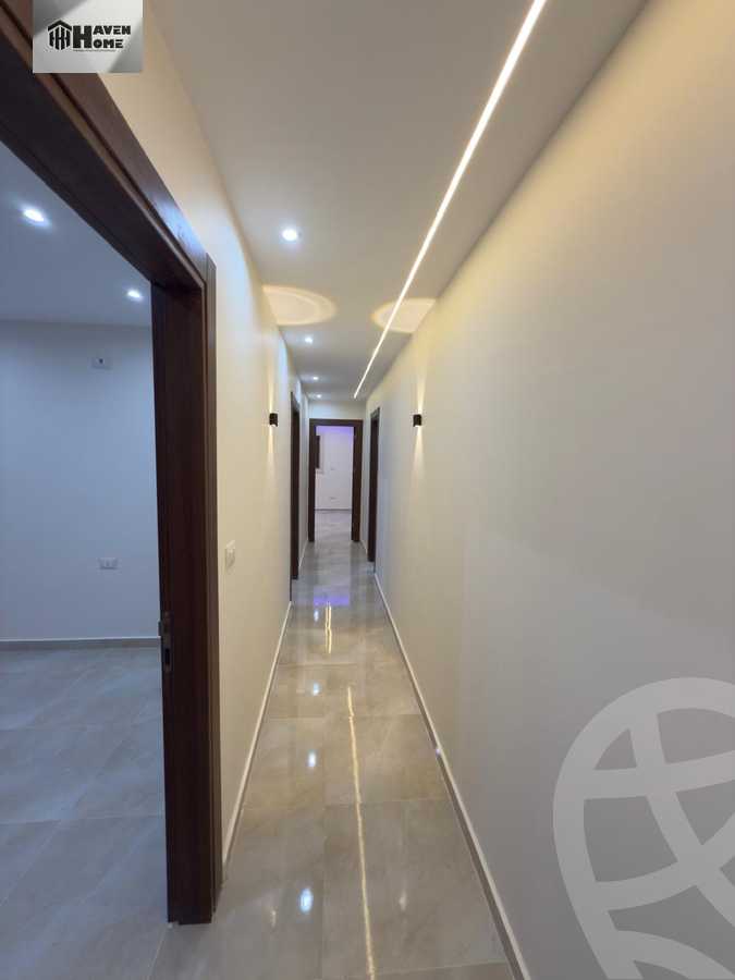 https://aqarmap.com.eg/ar/listing/6262315-for-sale-cairo-6th-of-october-el-ahyaa-neighborhood-1st-al-maahad