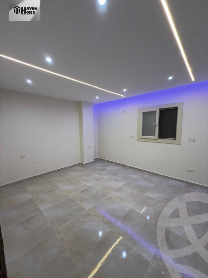 https://aqarmap.com.eg/ar/listing/6262315-for-sale-cairo-6th-of-october-el-ahyaa-neighborhood-1st-al-maahad