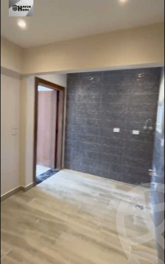 https://aqarmap.com.eg/en/listing/6276958-for-sale-cairo-6th-of-october-hadaeq-october-kmbwnd-fy-hdyq-ktwbr-kenz