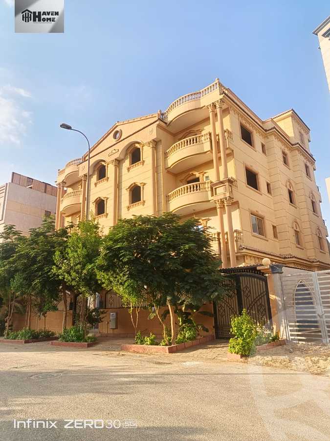 https://aqarmap.com.eg/ar/listing/6303084-for-sale-cairo-6th-of-october-hadaeq-october-lmntq-lsyhy