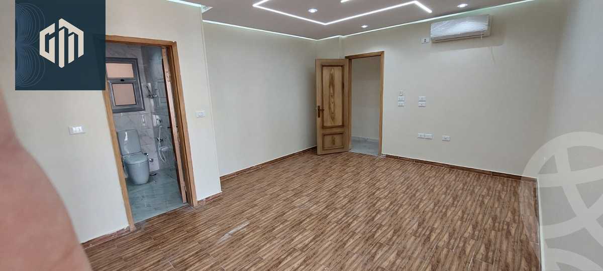 https://aqarmap.com.eg/en/listing/4053611-for-rent-cairo-new-cairo-compounds-mountain-view-hyde-park