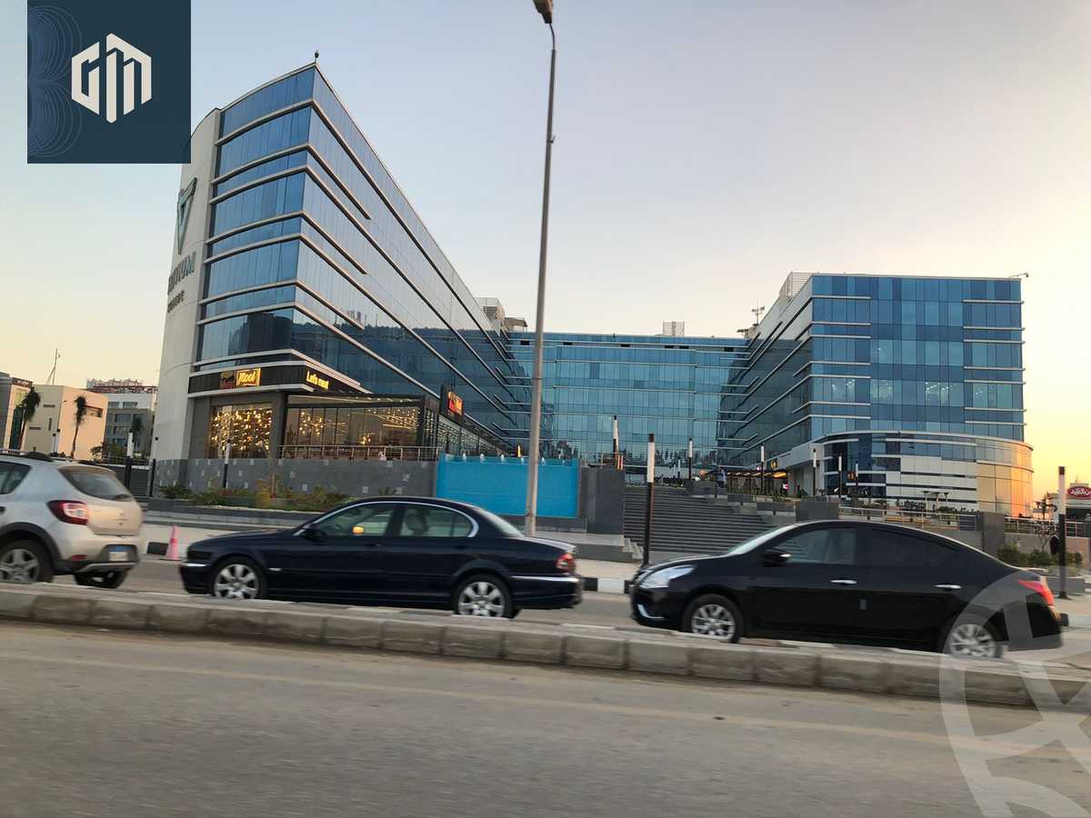 https://aqarmap.com.eg/en/listing/4416355-for-rent-cairo-new-cairo-ltjm-lkhms-90th-street-northern-90th-street