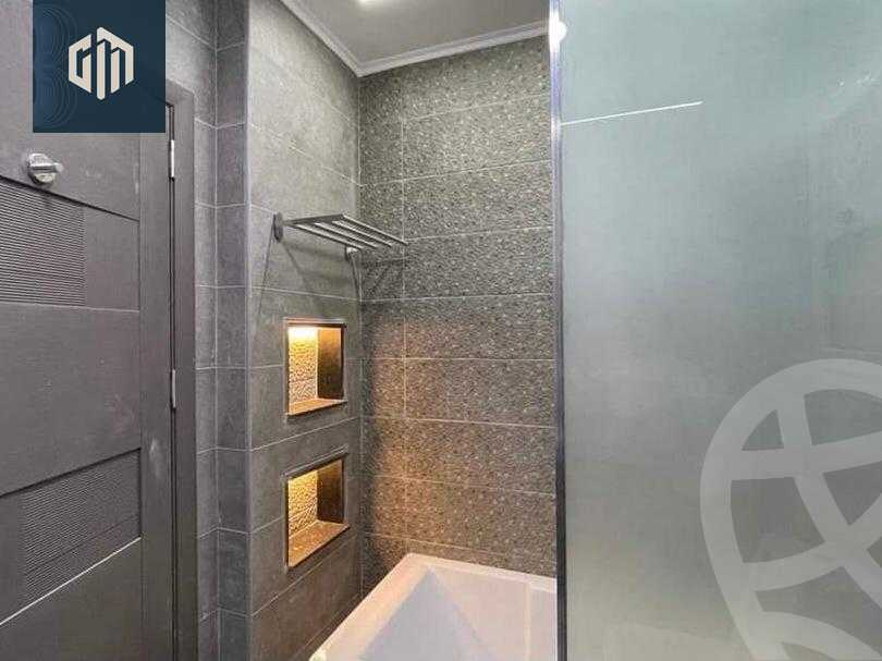 https://aqarmap.com.eg/ar/listing/4567033-for-rent-cairo-new-cairo-compounds-mountain-view-hyde-park