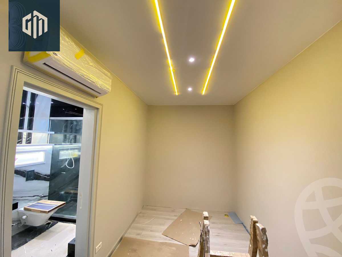 https://aqarmap.com.eg/en/listing/4919718-for-sale-cairo-new-cairo-compounds-villette-kmbwnd-sky-kwndwz-swdyk-villette