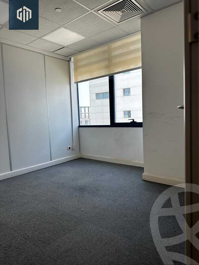 https://aqarmap.com.eg/ar/listing/5389419-for-rent-cairo-new-cairo-90th-street-90th-between-mountain-view-roundabout-and-auc