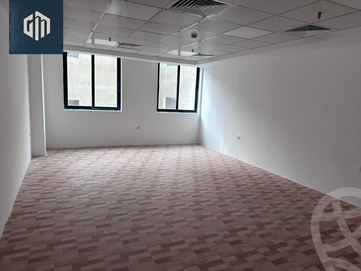 https://aqarmap.com.eg/ar/listing/5543986-for-rent-cairo-new-cairo-90th-street-south-teseen-st