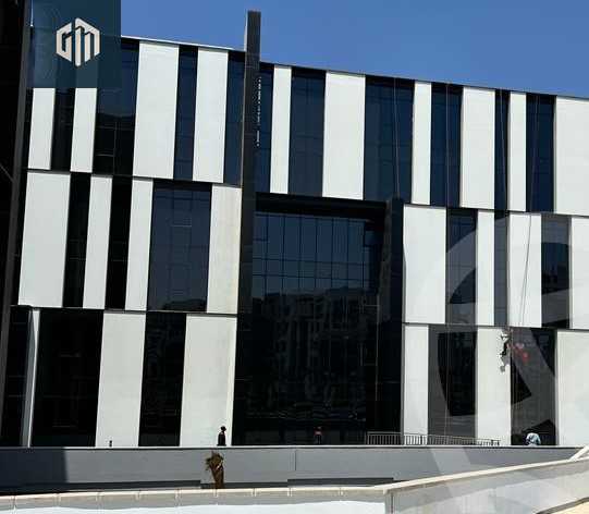 https://aqarmap.com.eg/ar/listing/5557500-for-rent-cairo-new-cairo-compounds-hyde-park-cluster-1-hyde-park