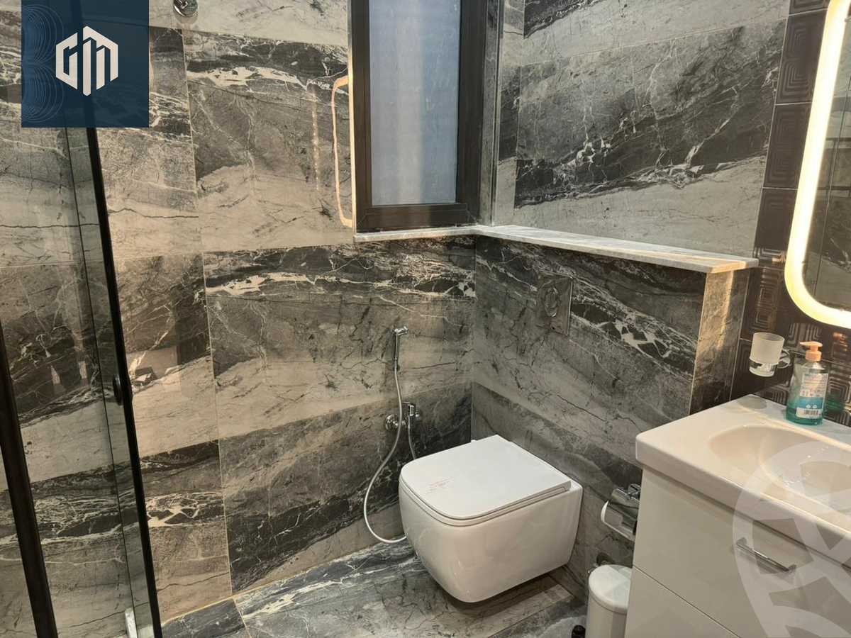https://aqarmap.com.eg/en/listing/5596318-for-rent-cairo-new-cairo-compounds-lakeview-residence