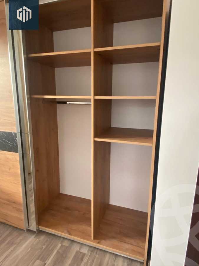 https://aqarmap.com.eg/en/listing/5633245-for-sale-cairo-new-cairo-compounds-the-water-way