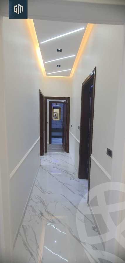 https://aqarmap.com.eg/en/listing/5637612-for-sale-cairo-new-cairo-compounds-moon-valley