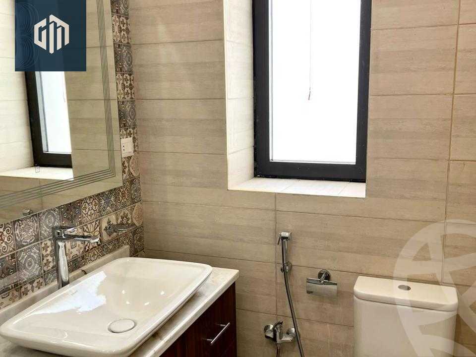 https://aqarmap.com.eg/ar/listing/5662075-for-rent-cairo-new-cairo-compounds-lakeview-residence