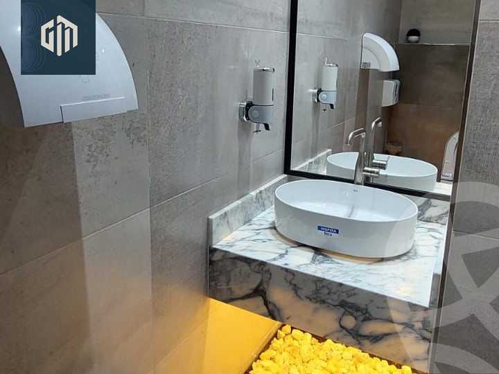 https://aqarmap.com.eg/en/listing/5667276-for-sale-cairo-new-cairo-compounds-mivida-mivida-business-park-emaar
