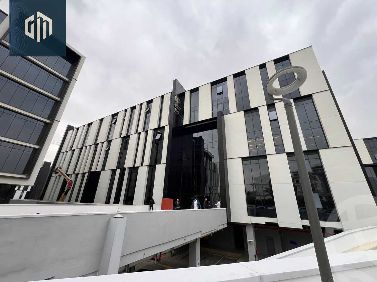 https://aqarmap.com.eg/en/listing/5667977-for-sale-cairo-new-cairo-compounds-hyde-park-park-corner-hyde-park