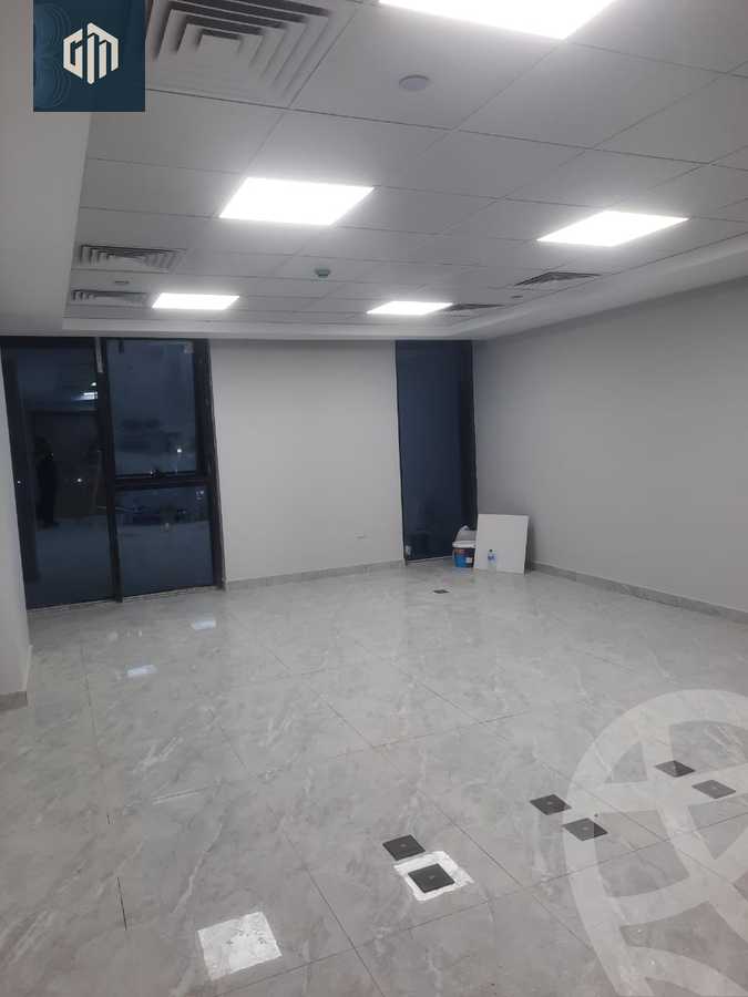 https://aqarmap.com.eg/en/listing/5728397-for-sale-cairo-new-cairo-compounds-hyde-park-park-corner-hyde-park