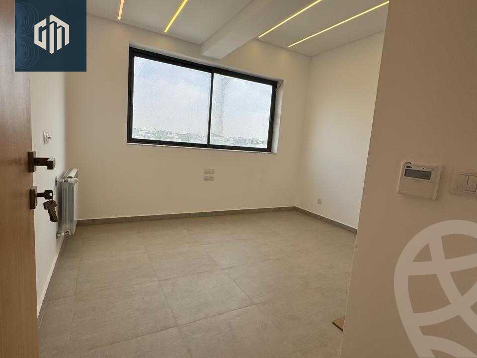 https://aqarmap.com.eg/ar/listing/5728600-for-rent-cairo-new-cairo-compounds-lakeview-residence