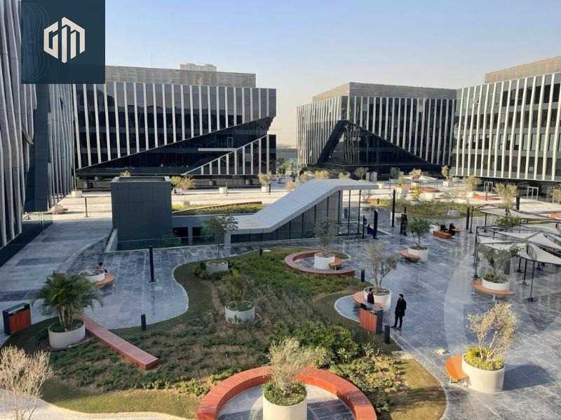 https://aqarmap.com.eg/ar/listing/5730219-for-sale-cairo-new-cairo-compounds-eastown-district-sodic