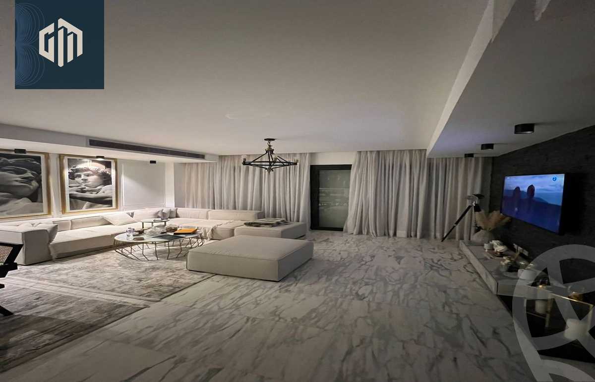 https://aqarmap.com.eg/en/listing/5740268-for-sale-cairo-new-cairo-compounds-hyde-park