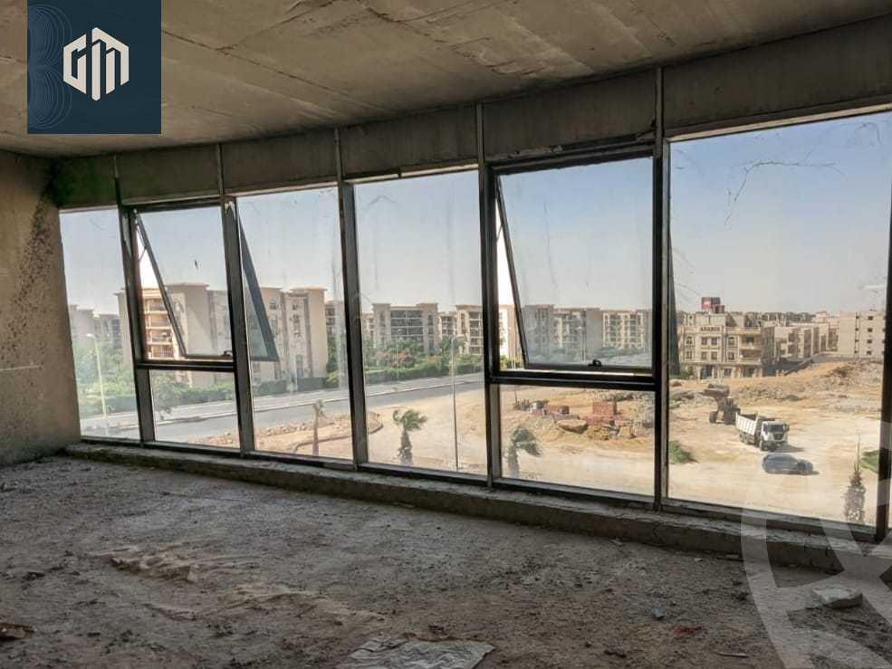 https://aqarmap.com.eg/en/listing/5753038-for-sale-cairo-new-cairo-compounds-cairo-business-park