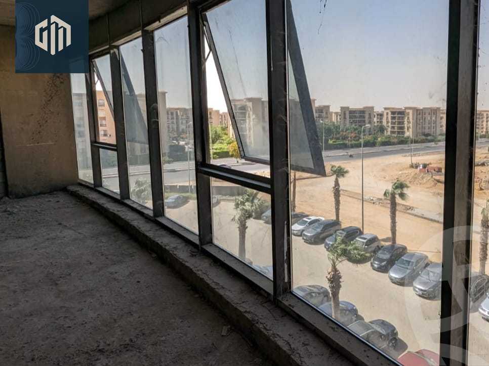 https://aqarmap.com.eg/en/listing/5753038-for-sale-cairo-new-cairo-compounds-cairo-business-park