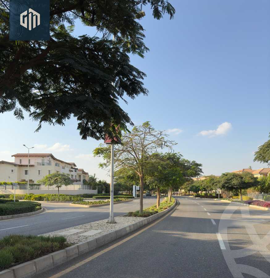 https://aqarmap.com.eg/en/listing/5753245-for-sale-cairo-new-cairo-compounds-hyde-park-park-corner-hyde-park