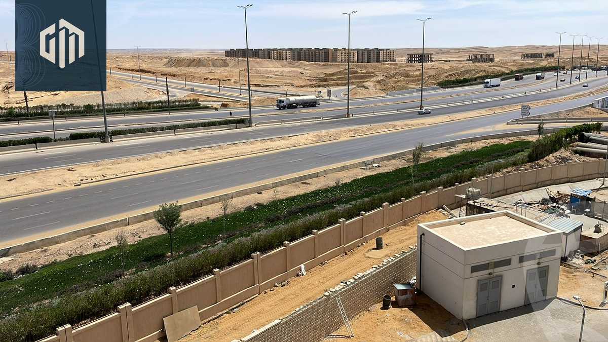 https://aqarmap.com.eg/ar/listing/5755992-for-sale-cairo-new-cairo-compounds-hyde-park-park-corner-hyde-park