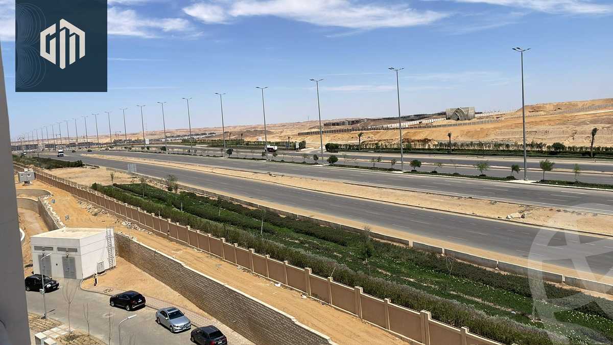 https://aqarmap.com.eg/ar/listing/5755992-for-sale-cairo-new-cairo-compounds-hyde-park-park-corner-hyde-park