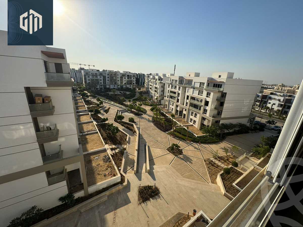 https://aqarmap.com.eg/en/listing/5758279-for-sale-cairo-new-cairo-compounds-hyde-park