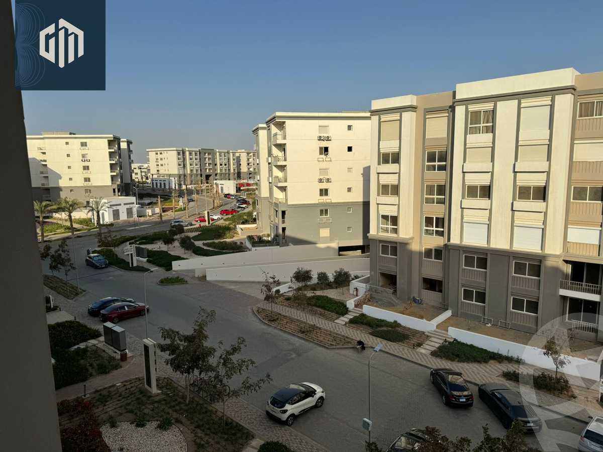 https://aqarmap.com.eg/en/listing/5758571-for-sale-cairo-new-cairo-compounds-hyde-park-park-corner-hyde-park