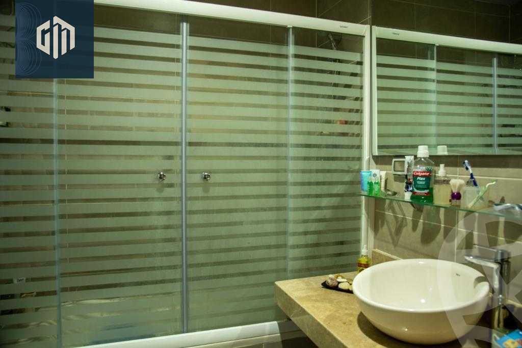 https://aqarmap.com.eg/en/listing/5758771-for-sale-cairo-new-cairo-compounds-village-gate-mall-palm-hills