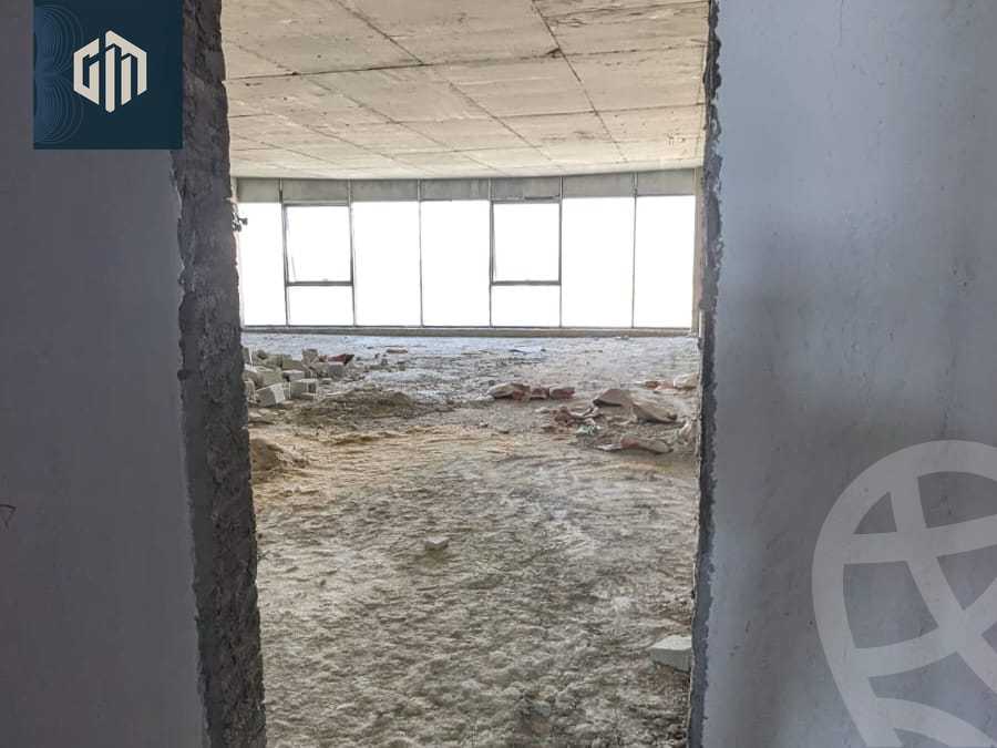https://aqarmap.com.eg/en/listing/5762072-for-sale-cairo-new-cairo-compounds-cairo-business-park