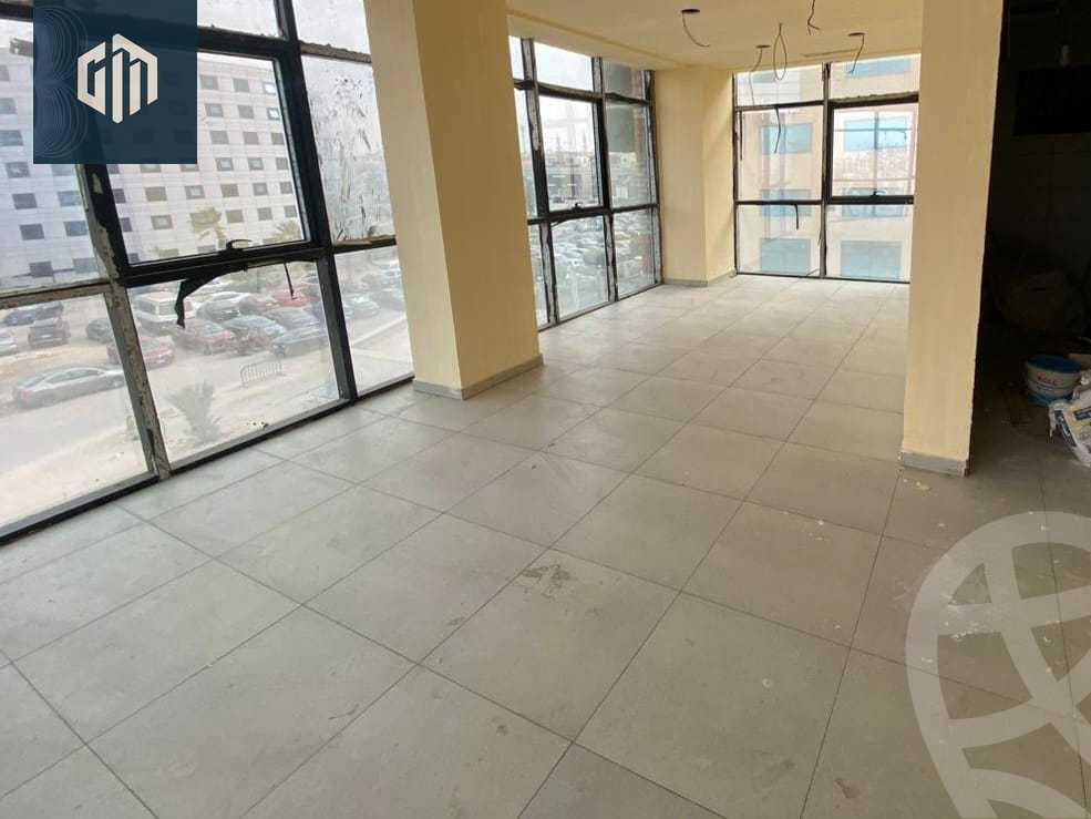 https://aqarmap.com.eg/ar/listing/5762548-for-sale-cairo-new-cairo-90th-street-south-teseen-st
