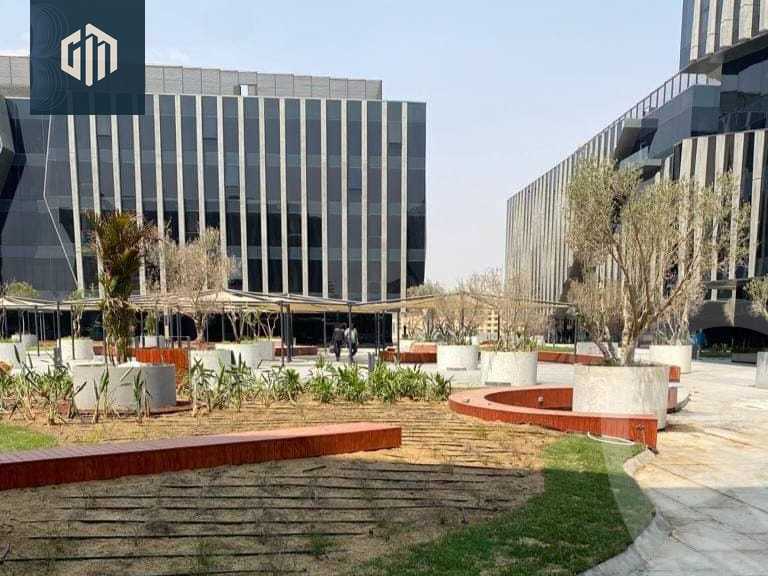 https://aqarmap.com.eg/en/listing/5839302-for-sale-cairo-new-cairo-compounds-eastown-district-sodic