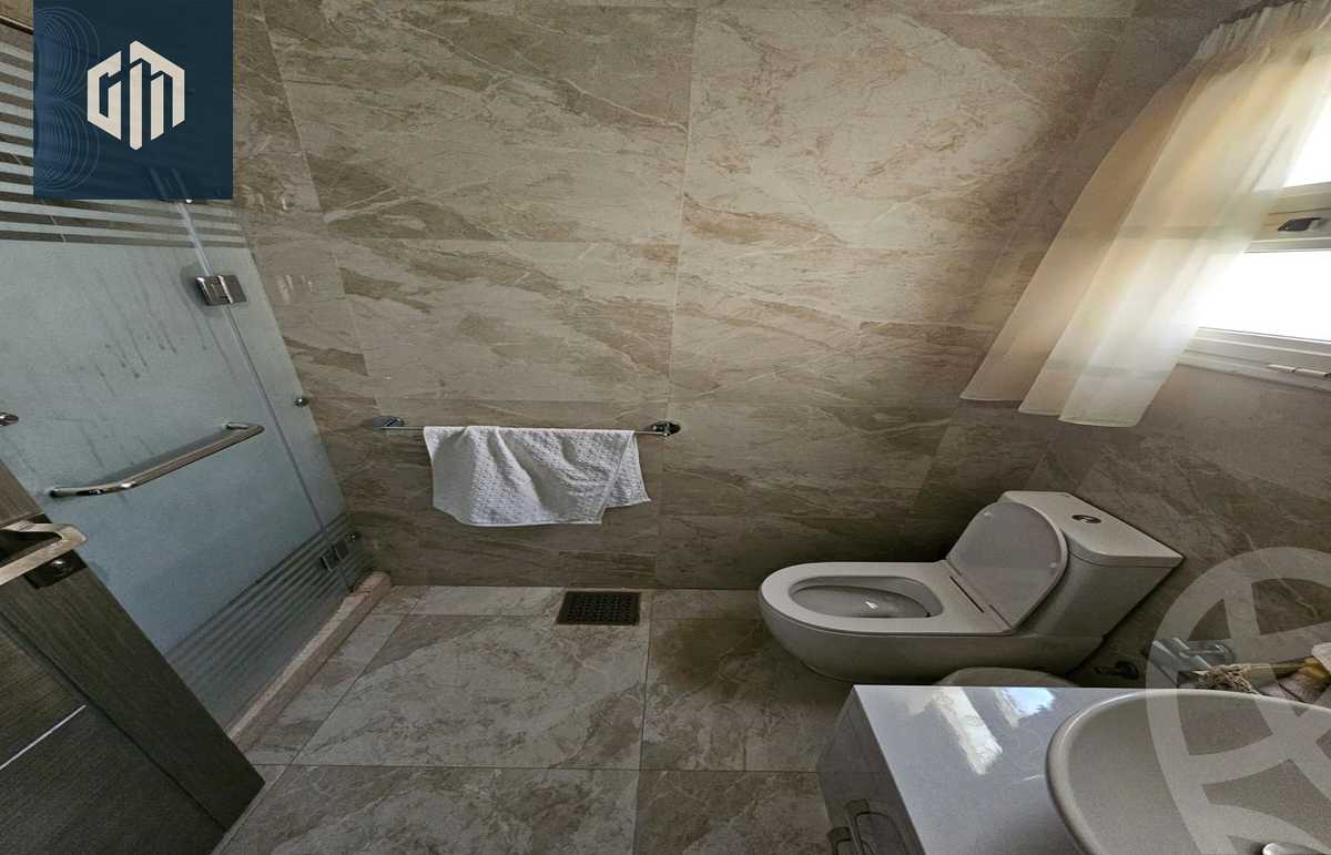 https://aqarmap.com.eg/ar/listing/5857472-for-sale-cairo-new-cairo-compounds-hyde-park-centre-ville-hyde-park